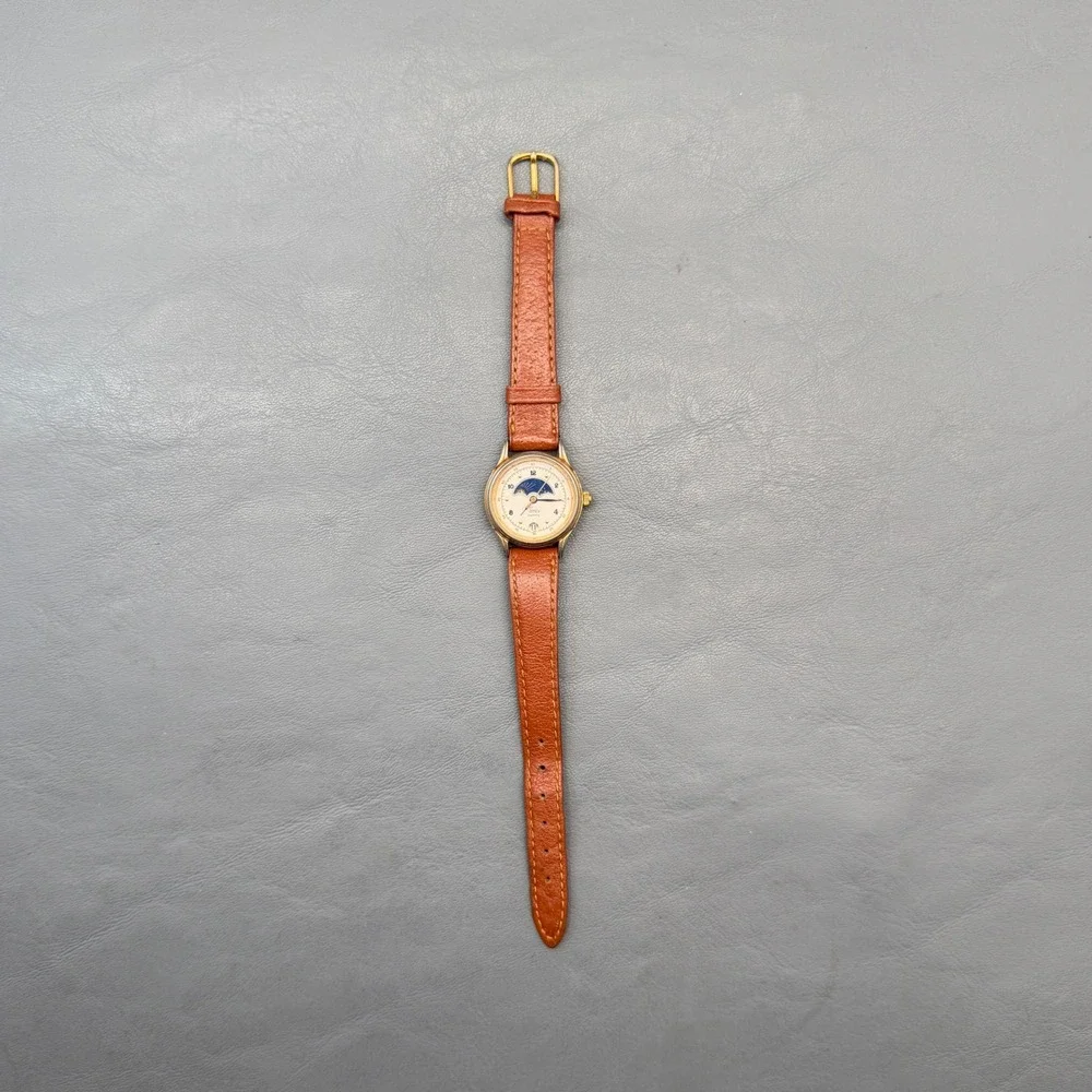 Vintage Timex 364 T Cell Sun & Moon Japan Genuine Pigskin Strap Dead Battery